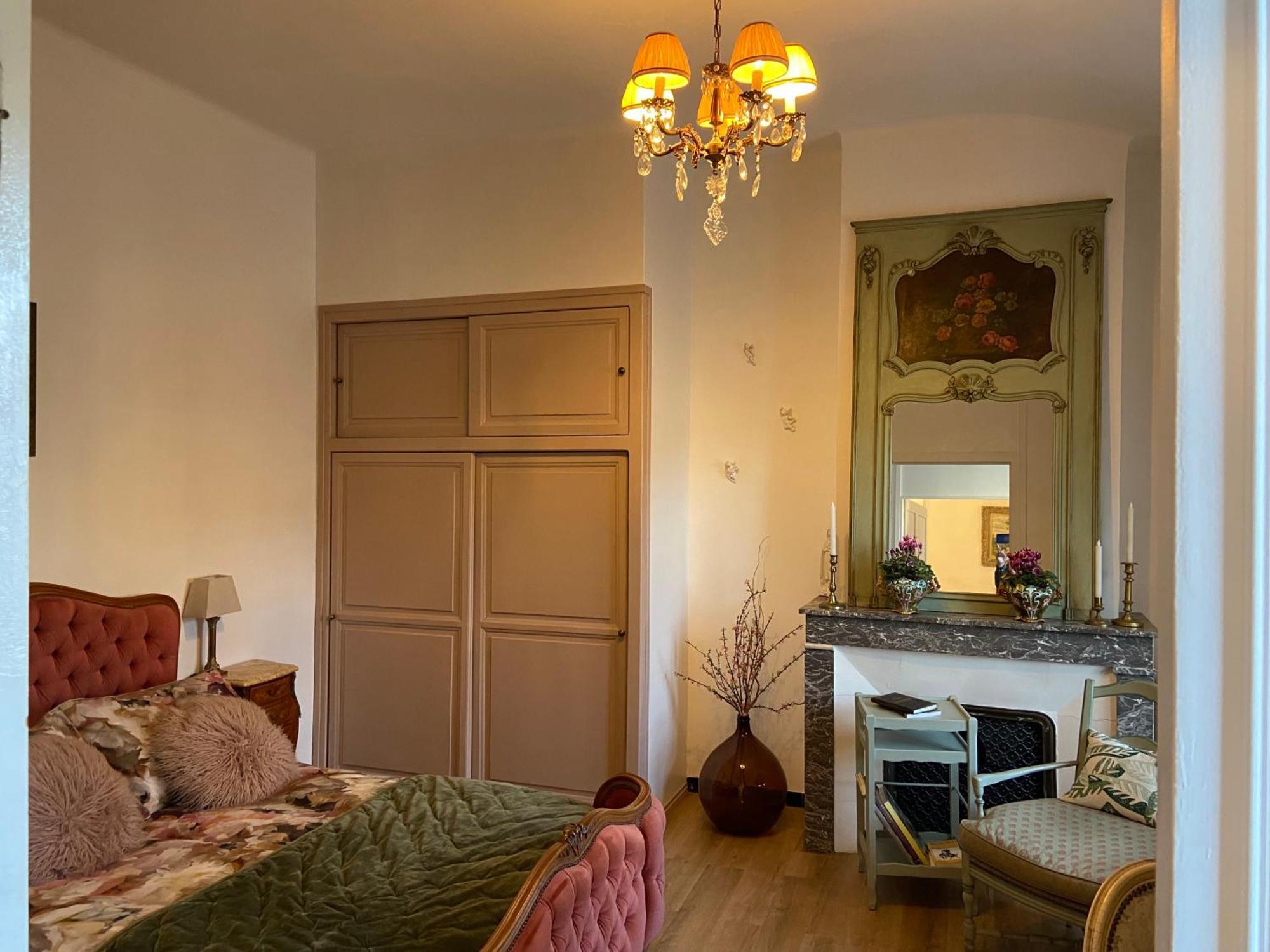 Maison 1823 - Suites De Charme A Garons Buitenkant foto