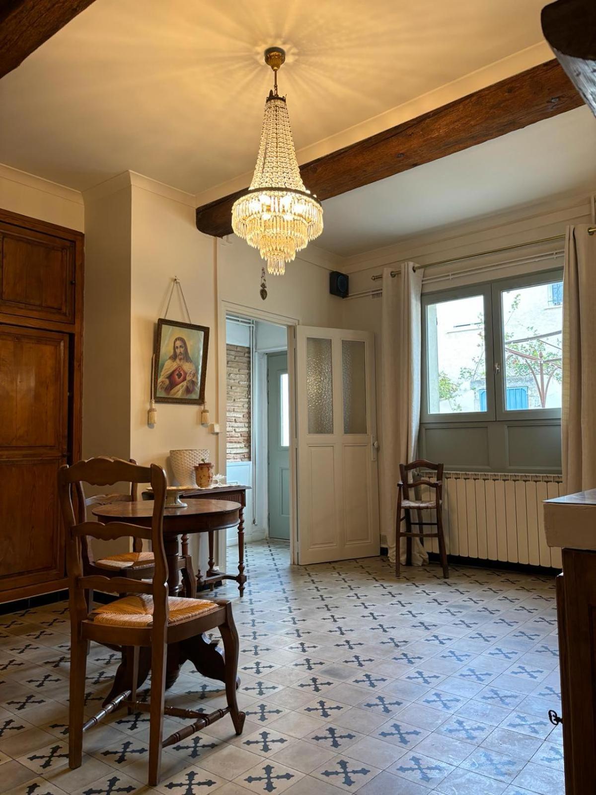 Maison 1823 - Suites De Charme A Garons Buitenkant foto